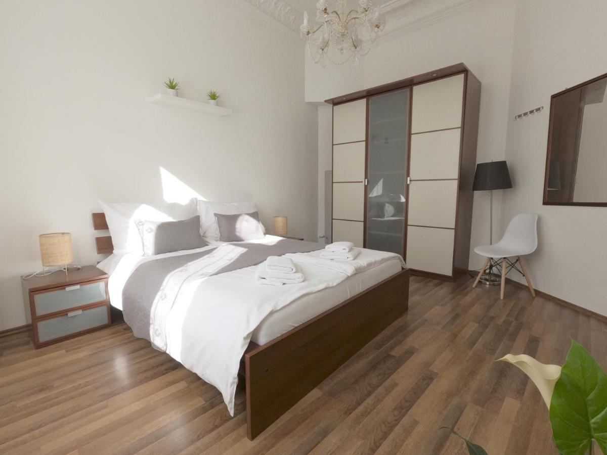 Three Rings Apartments Karlovy Vary Bagian luar foto