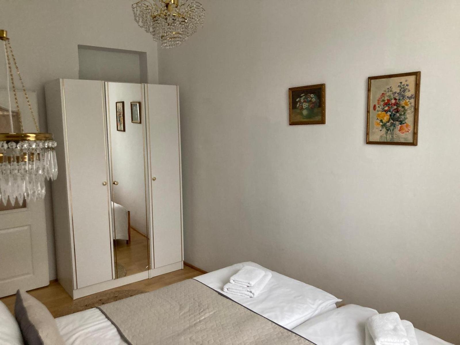 Three Rings Apartments Karlovy Vary Bagian luar foto