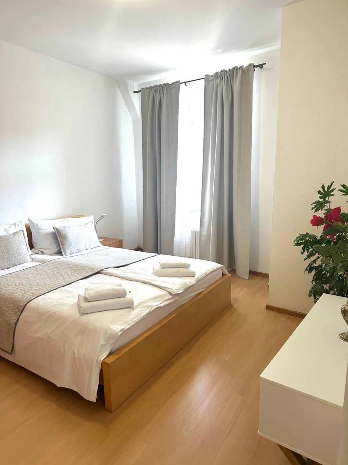 Three Rings Apartments Karlovy Vary Bagian luar foto